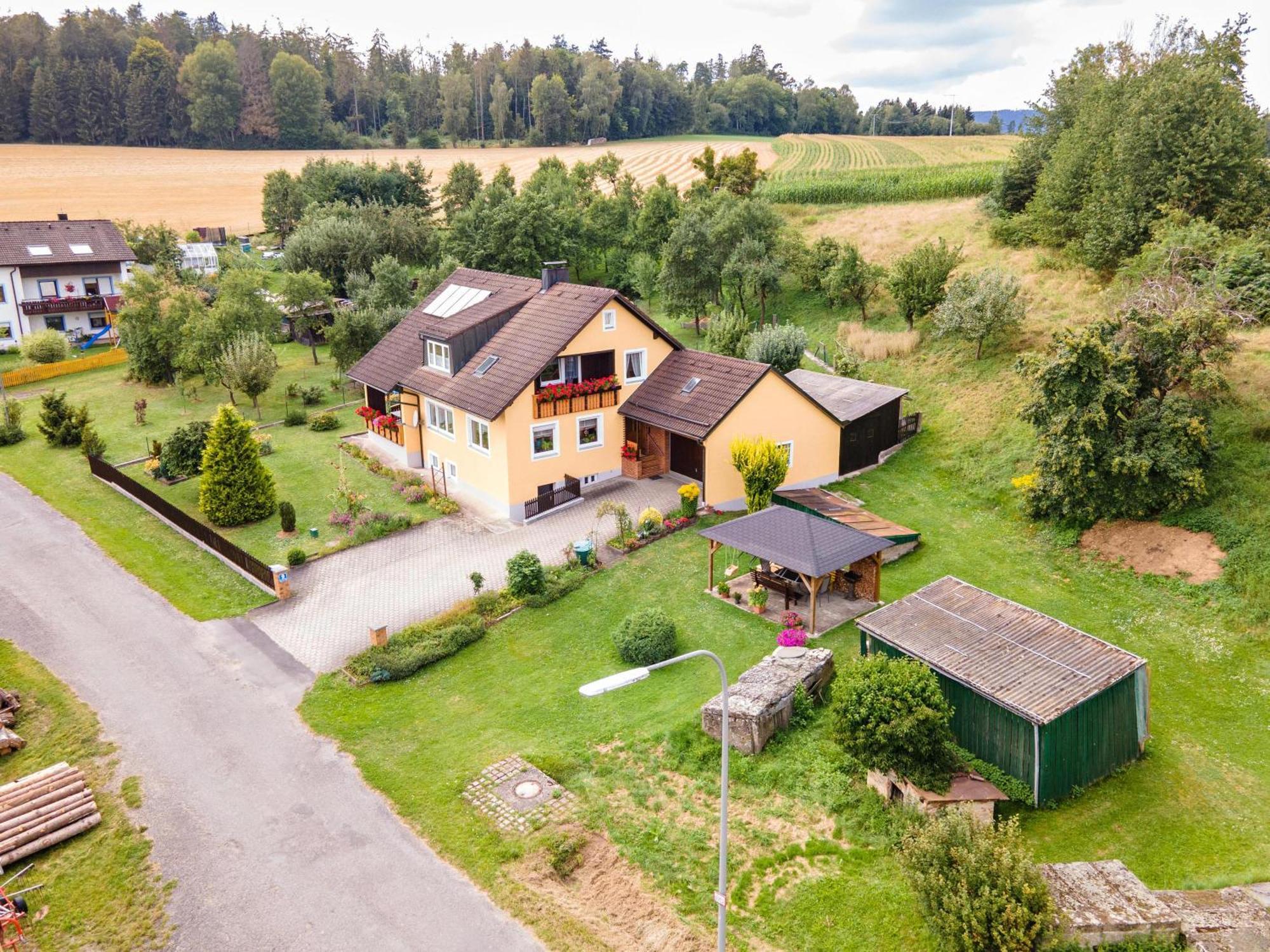 Ferienwohnung Baecher Wiesau エクステリア 写真